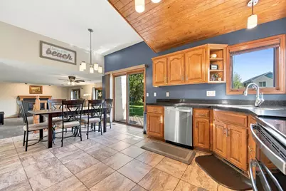 490 Hawthorn Road, Lino Lakes, MN 55014 - Photo 13