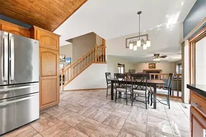 490 Hawthorn Road, Lino Lakes, MN 55014 - Photo 23