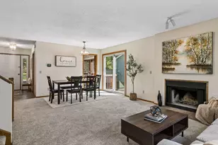 1432 Willow Creek Ln, Shoreview, MN 55126 - Photo 3