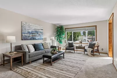 6364 Crosby Avenue, Inver Grove Heights, MN 55076 - Photo 3