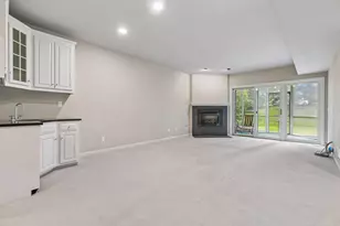 7238 Lewis Ridge Pkwy, Edina, MN 55439 - Photo 23