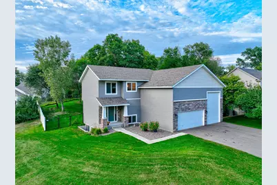 556 Pleasant Drive, Prescott, WI 54021 - Photo 3