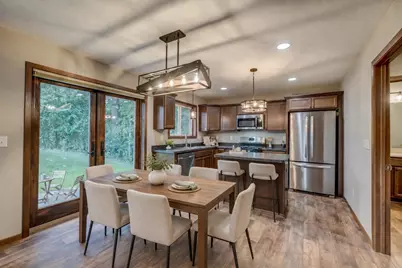 556 Pleasant Drive, Prescott, WI 54021 - Photo 5