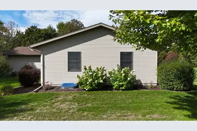 2201 Ridgewood Drive, Fergus Falls, MN 56537 - Photo 37