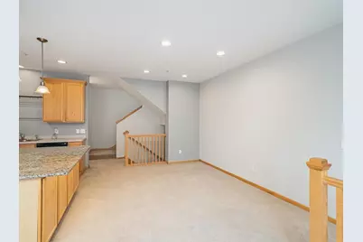 4735 Victor Path #10, Hugo, MN 55038 - Photo 7