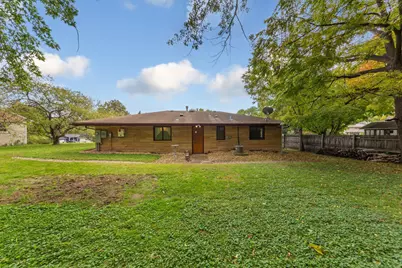 905 4th Avenue SE, Waseca, MN 56093 - Photo 7