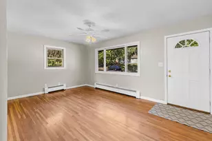 610 Grange Ave N, Oakdale, MN 55128 - Photo 3