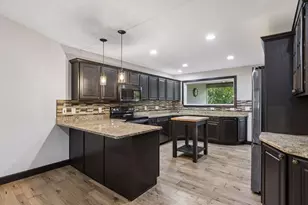 980 Carriage Ln, Chaska, MN 55318 - Photo 13