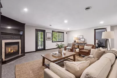980 Carriage Lane, Chaska, MN 55318 - Photo 37