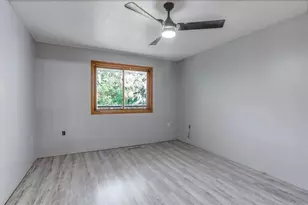 381 Red Cedar St, Menomonie, WI 54751 - Photo 15