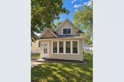 919 26th Avenue SE, Minneapolis, MN 55414 - Photo 1