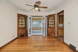 1796 Holton St, Falcon Heights, MN 55113 - Photo 9