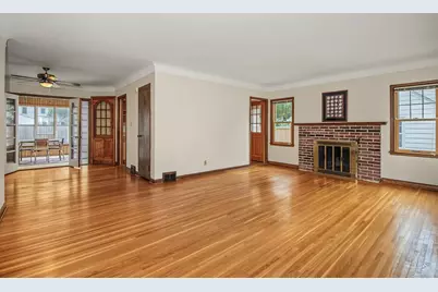 1796 Holton Street, Falcon Heights, MN 55113 - Photo 3