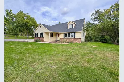 615 S Woodland Drive, Fergus Falls, MN 56537 - Photo 1
