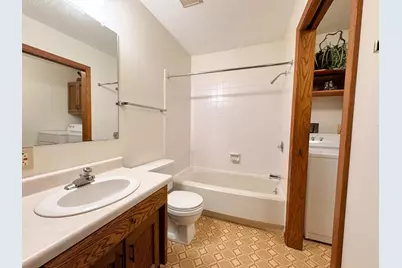 400 Kennedy Park Circle #102, Fergus Falls, MN 56537 - Photo 27