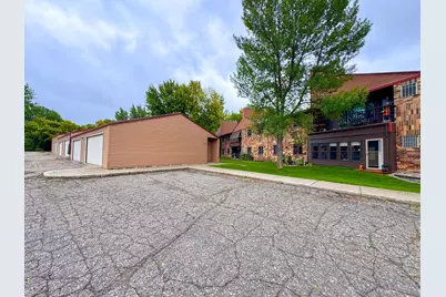 400 Kennedy Park Circle #102, Fergus Falls, MN 56537 - Photo 37