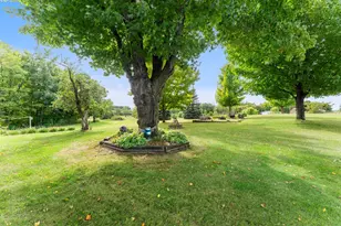 48900 Dogwood Ave, Rush City, MN 55069 - Photo 17