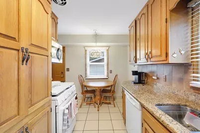 6324 Lee Avenue N, Brooklyn Center, MN 55429 - Photo 13