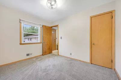 6324 Lee Avenue N, Brooklyn Center, MN 55429 - Photo 19