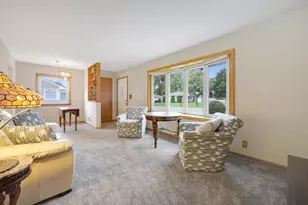 6324 Lee Ave N, Brooklyn Center, MN 55429 - Photo 7