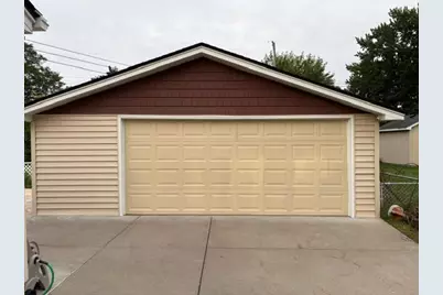 6324 Lee Avenue N, Brooklyn Center, MN 55429 - Photo 33