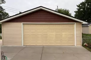 6324 Lee Ave N, Brooklyn Center, MN 55429 - Photo 33