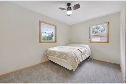 6324 Lee Avenue N, Brooklyn Center, MN 55429 - Photo 17