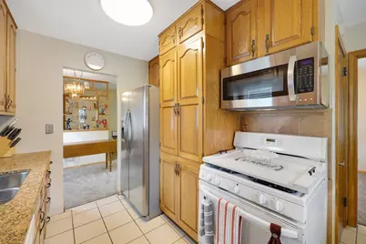 6324 Lee Avenue N, Brooklyn Center, MN 55429 - Photo 11