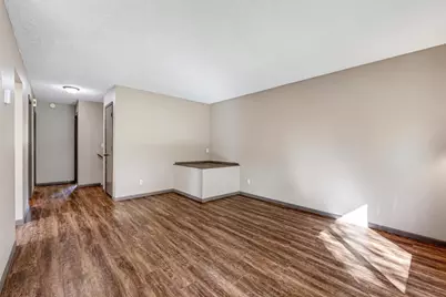 115 E Nelson Street, Litchfield, MN 55355 - Photo 7
