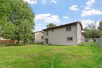 1652 84th Court N, Brooklyn Park, MN 55444 - Photo 3
