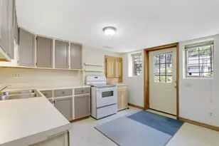 1598 E Shore Dr, Saint Paul, MN 55106 - Photo 11
