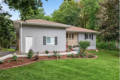 2848 Hallmark Avenue N, Oakdale, MN 55128 - Photo 1