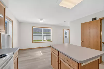 607 1st Avenue NW, Osseo, MN 55369 - Photo 21