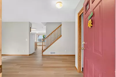 607 1st Avenue NW, Osseo, MN 55369 - Photo 9
