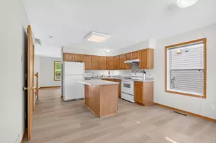 607 1st Ave NW, Osseo, MN 55369 - Photo 3