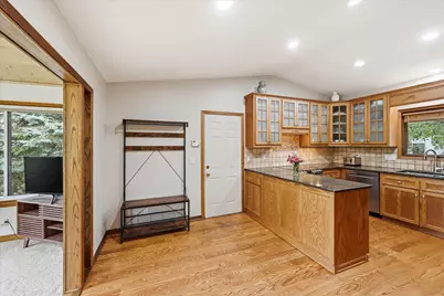 2523 Oak Court, White Bear Lake, MN 55110 - Photo 11