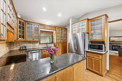 2523 Oak Court, White Bear Lake, MN 55110 - Photo 9