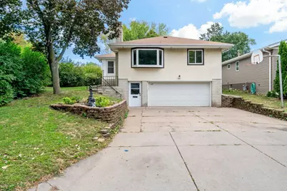 1579 Leone Avenue, Saint Paul, MN 55106 - Photo 35