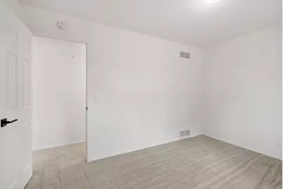 1579 Leone Avenue, Saint Paul, MN 55106 - Photo 19