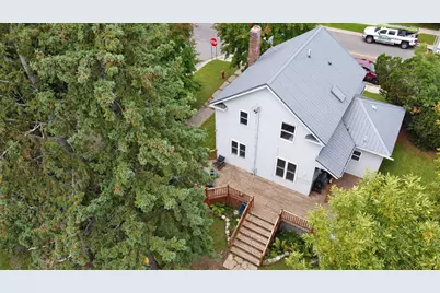 702 1st Avenue NW, Chisholm, MN 55719 - Photo 23