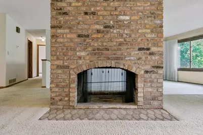 2716 Isle Royale Court, Burnsville, MN 55337 - Photo 11