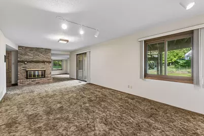 2716 Isle Royale Court, Burnsville, MN 55337 - Photo 29