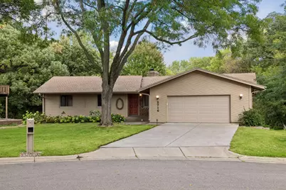 2716 Isle Royale Court, Burnsville, MN 55337 - Photo 3