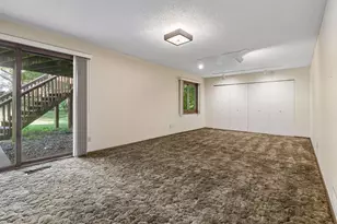 2716 Isle Royale Ct, Burnsville, MN 55337 - Photo 27