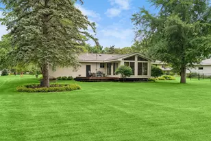 15525 7th Ave N, Plymouth, MN 55447 - Photo 3