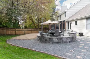 726 Camberwell Dr, Eagan, MN 55123 - Photo 3