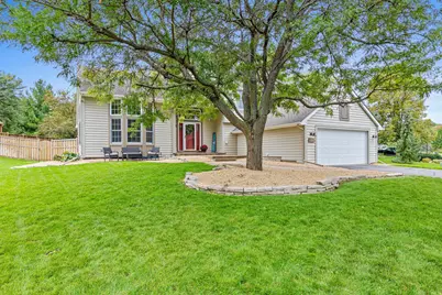 726 Camberwell Drive, Eagan, MN 55123 - Photo 3
