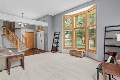 726 Camberwell Drive, Eagan, MN 55123 - Photo 7