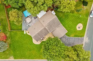 726 Camberwell Dr, Eagan, MN 55123 - Photo 49