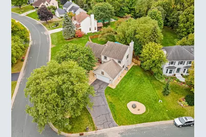 726 Camberwell Drive, Eagan, MN 55123 - Photo 45